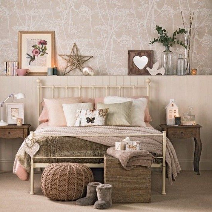fem_bedroom_53