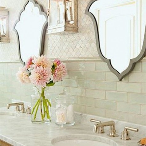 feminine_bathroom_01