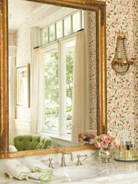 feminine_bathroom_63