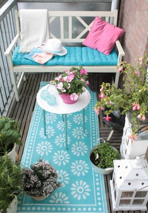 small_balcony_19