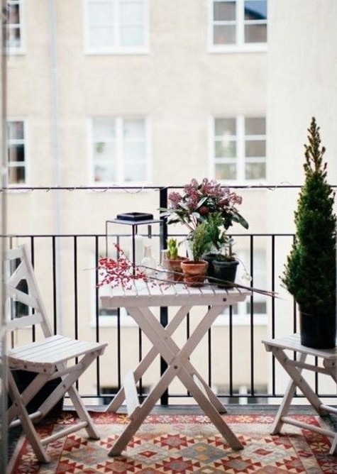 small_balcony_40