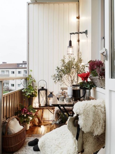 small_balcony_44