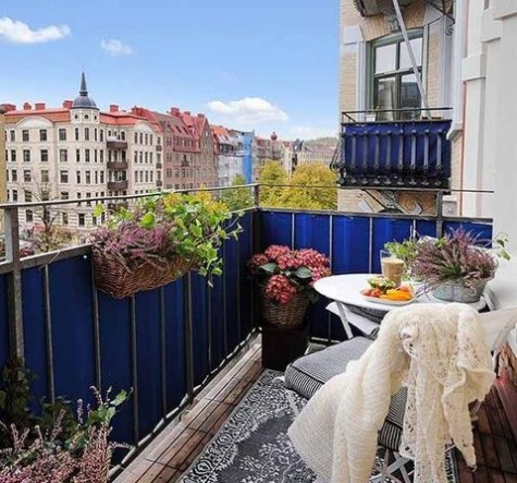 small_balcony_45