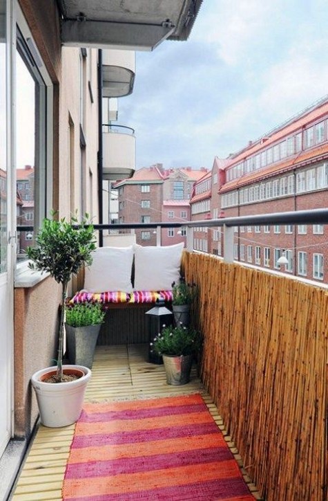 small_balcony_48