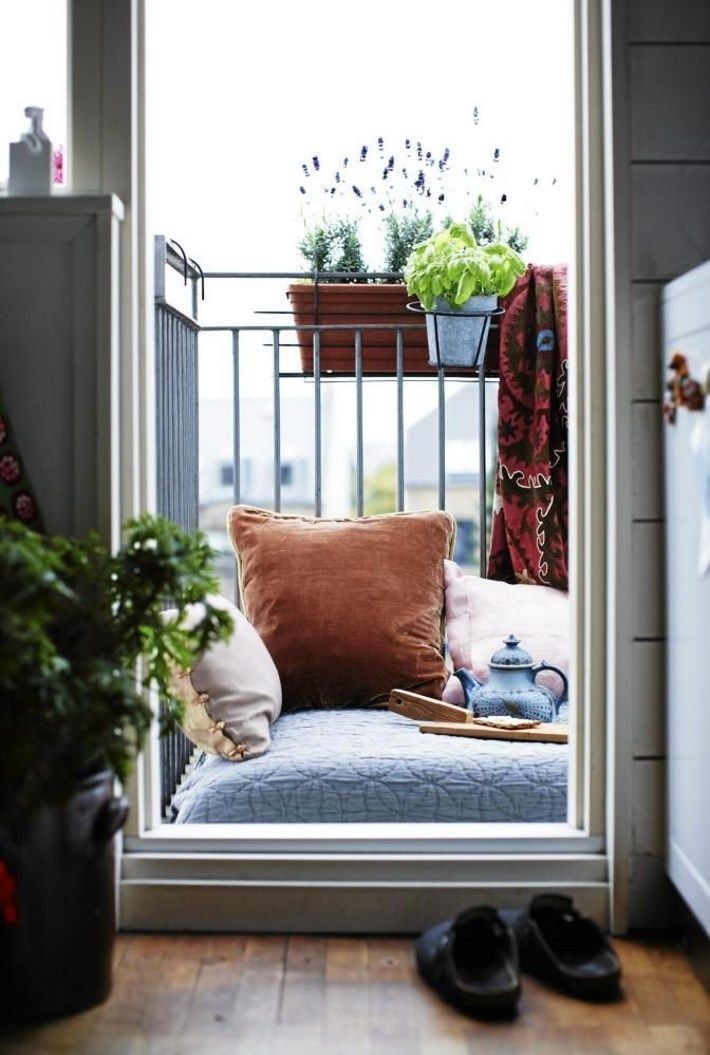 spring_balcony_23
