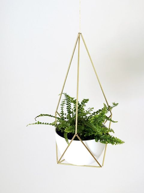 24 Cute And Space-Saving DIY Hanging Planters