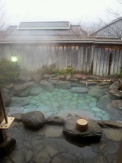 hot_tub_02