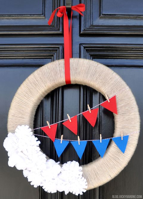 24 Awesome Patriotic Wreaths For The 4th July