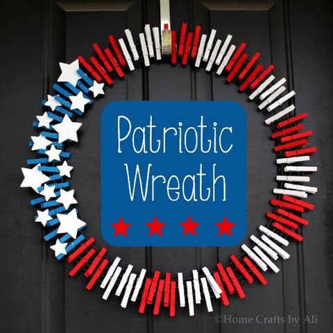 24 Awesome Patriotic Wreaths For The 4th July
