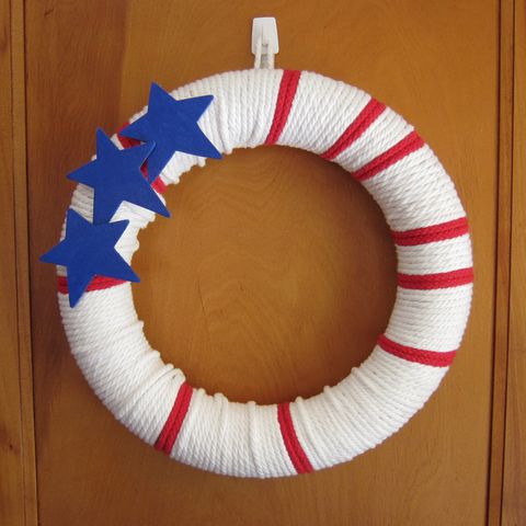 24 Awesome Patriotic Wreaths For The 4th July