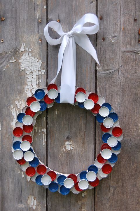 24 Awesome Patriotic Wreaths For The 4th July