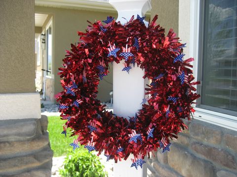24 Awesome Patriotic Wreaths For The 4th July