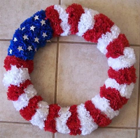 24 Awesome Patriotic Wreaths For The 4th July