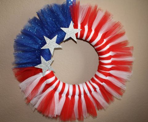 24 Awesome Patriotic Wreaths For The 4th July