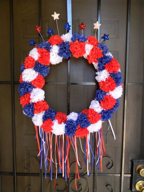 24 Awesome Patriotic Wreaths For The 4th July
