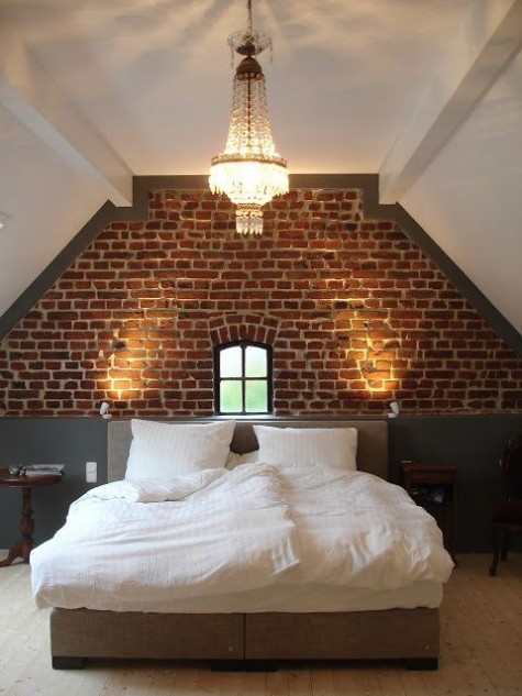 brick_bedroom_16