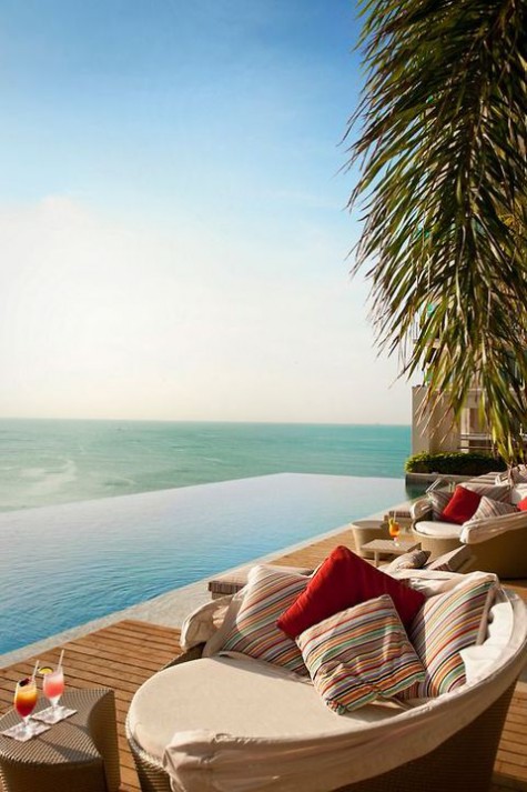infinity_pool_29