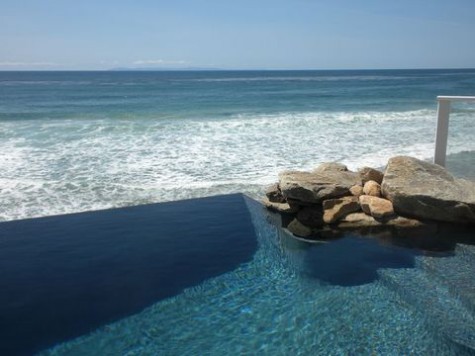 infinity_pool_42
