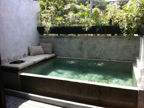 small_pool_05