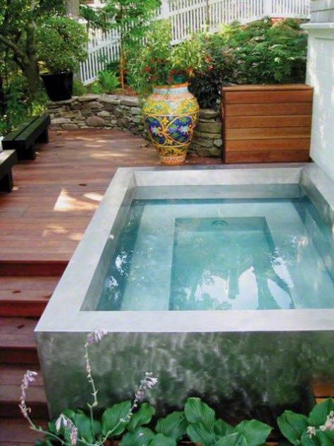 small_pool_09