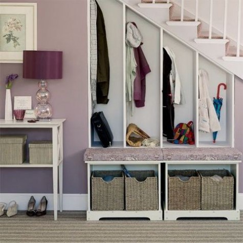 under_the_stairs_08