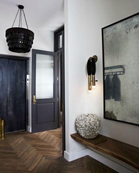 masculine_entryway_01