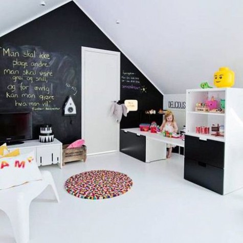 attic_kids_45