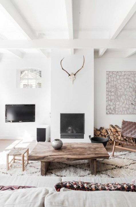 chalet_living_room_16