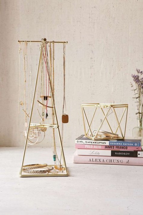 jewelry_organization_10
