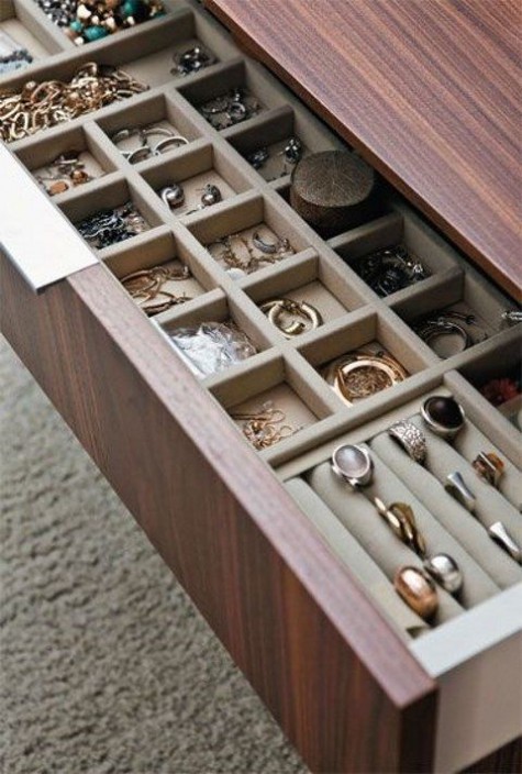 jewelry_organization_64