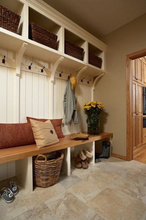 entryway_organization_05