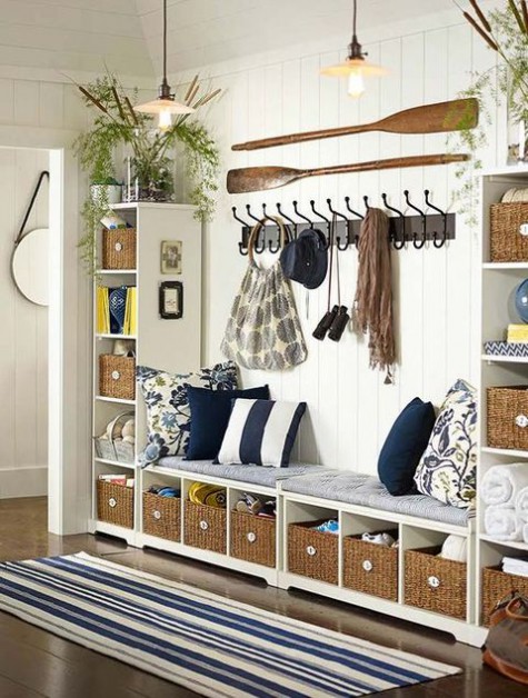 entryway_organization_06