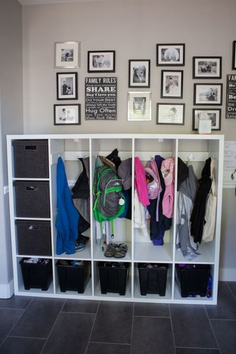 entryway_organization_22