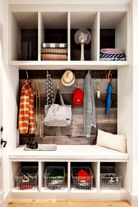 entryway_organization_38