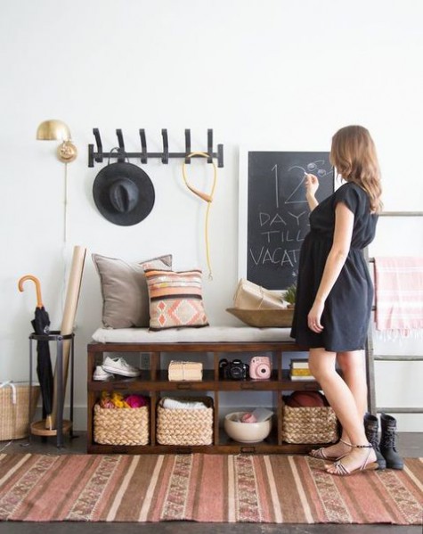 entryway_organization_39