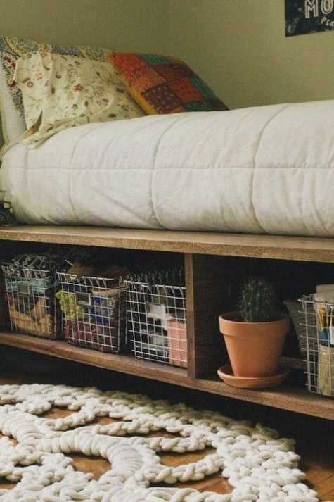 under_the_bed_02
