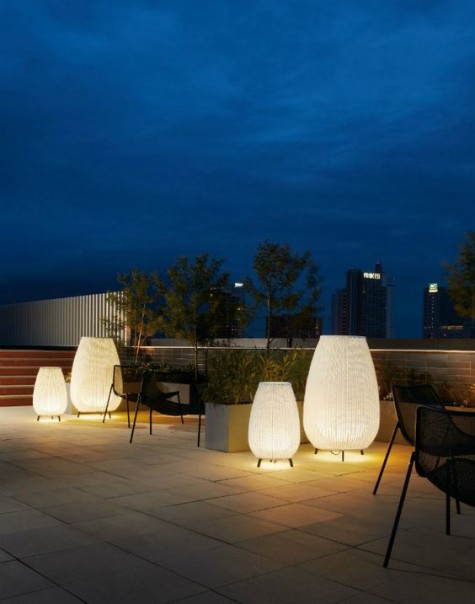 Amphora tripod lamps on legs