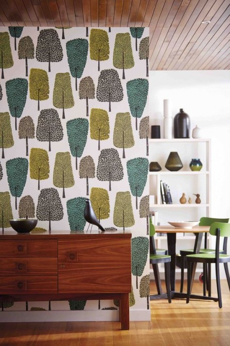 cedar print wallpaper with an apple and ivry color palette for a mid-century modern space