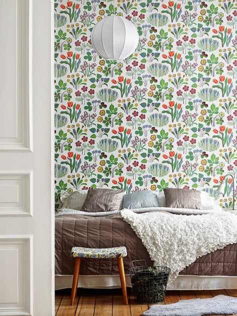 colorful and playful floral print wallpaper for a bedroom