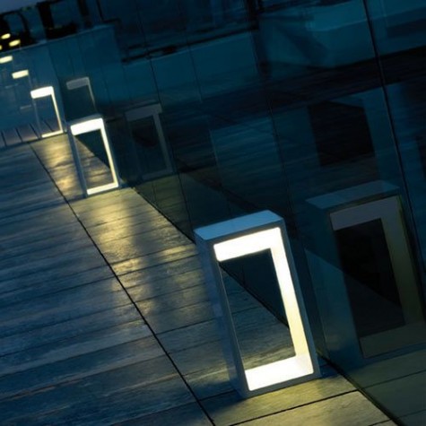 framed floor lamps for outdoor spaces