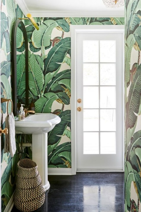 banana leaf printed wallpaper for a bold and trendy powder room look