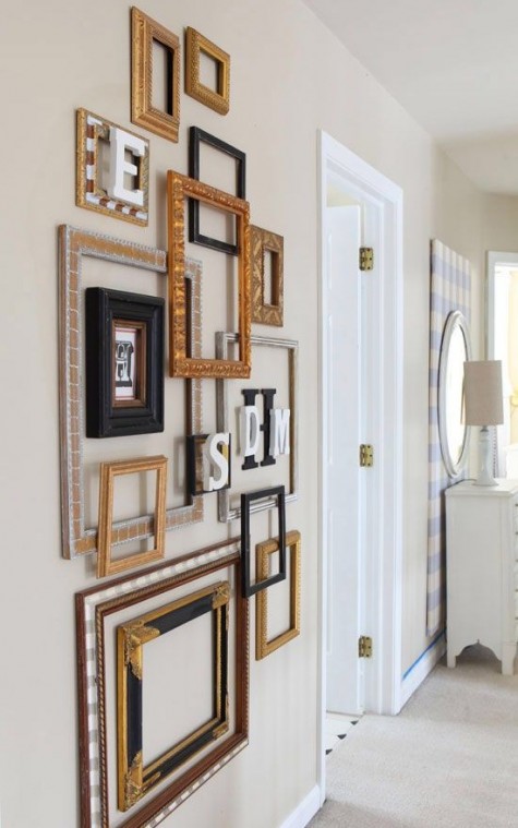 a gorgeous empty frame composition in black and gold