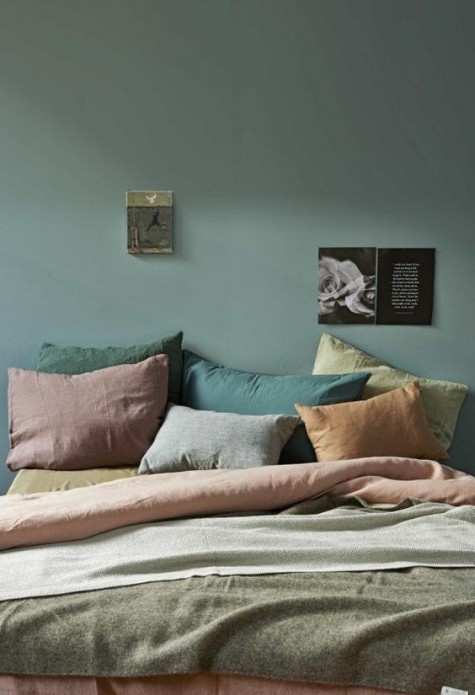 muted color fall bedding is a great way to make your bedroom welcoming